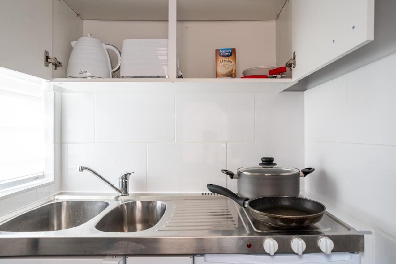 Luxury One Bedroom Guesthouse M6, Junction 10 Walsall Willenhall Luaran gambar